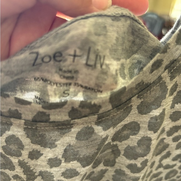 Leopard Print Top - Picture 3 of 3